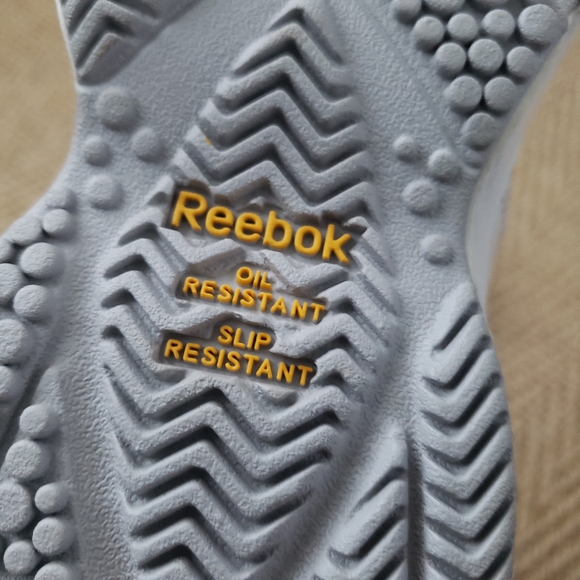 Nwot Reebok DMXRIDE Sneakers sz 7 - Picture 6 of 6